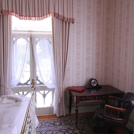 マルドン Palm House Bed & Breakfast エクステリア 写真