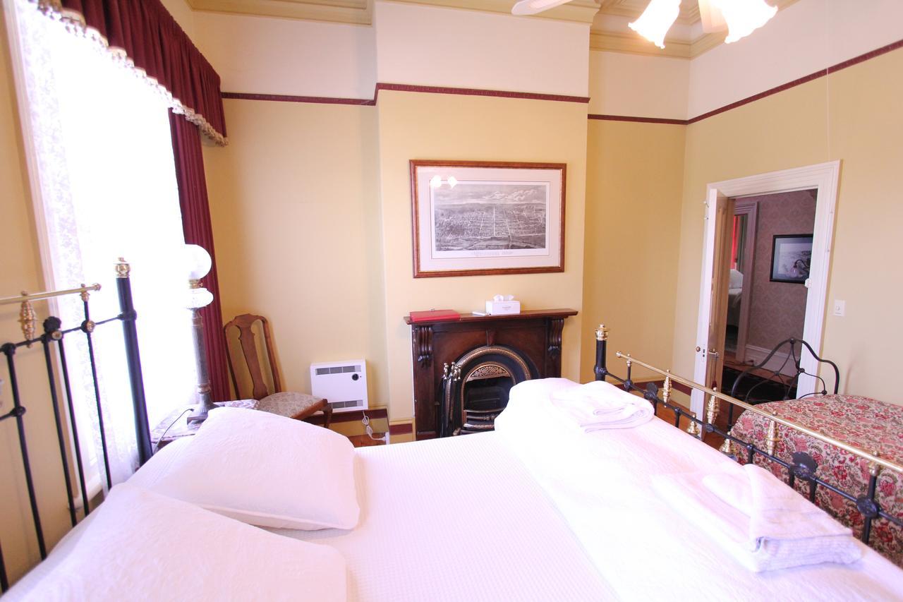 マルドン Palm House Bed & Breakfast エクステリア 写真
